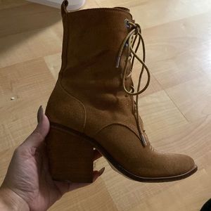 Chinese Laundry brown suede boots
